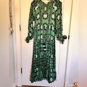 Omika Riviera Lisha emerald Abstract floral maxi multi tier dress - size small